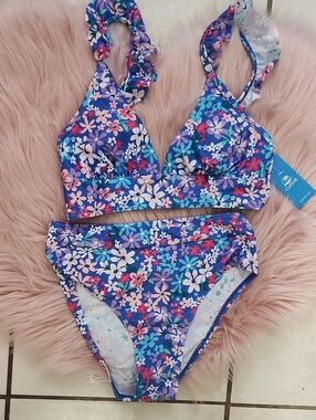 BRAND NEW CUPSHE 2PC RUFFLED BRALETTE & HIGH WAIST DAISY BIKINI SET-XS *NOTE*